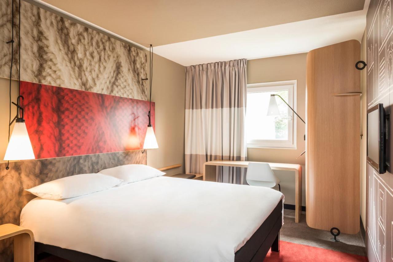 Ibis Bordeaux Centre - Gare Saint-Jean Hotel Exterior photo
