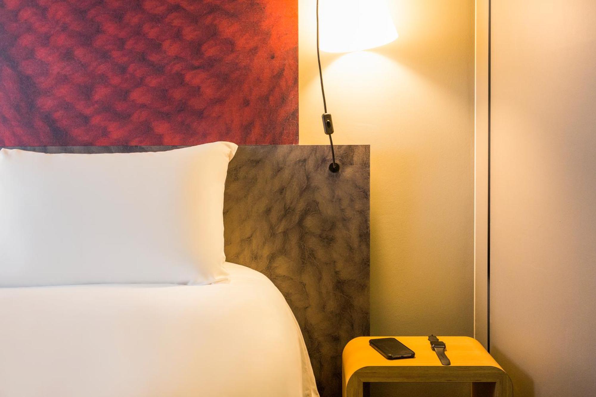 Ibis Bordeaux Centre - Gare Saint-Jean Hotel Exterior photo